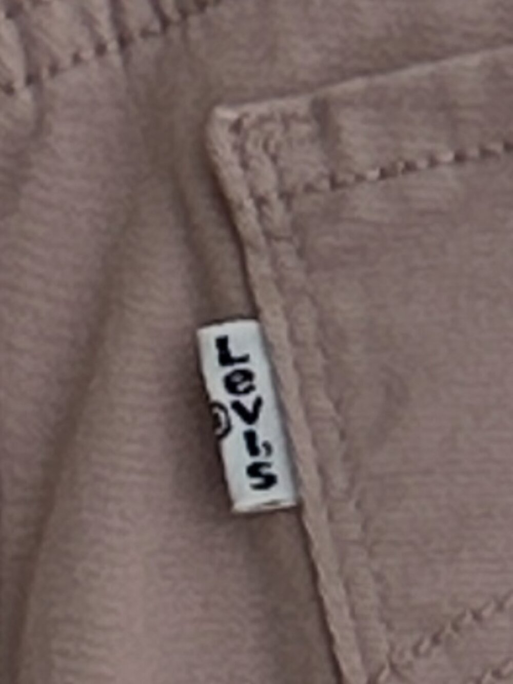 Levi's 505 Straight Leg Mid-Rise Jeans in Chalk Pink - Size 27 - Picture 5 of 9